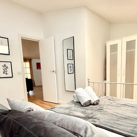 Apartment Vive Xvi *